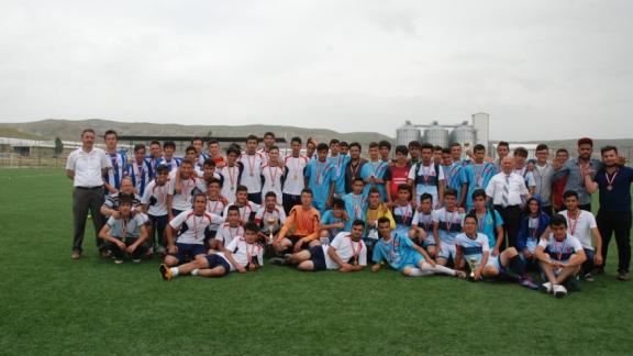 Şehit Jandarma Uzman Çavuş Sercan BULAK Gençler Erkek Futbol Turnuvası Şampiyonları Belli Oldu